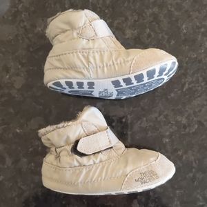 north face asher bootie